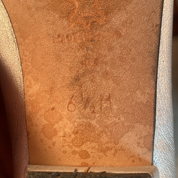 EVAN PICONE Silver Flats Size 6.5 - Picture 8 of 8